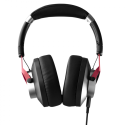 Austrian Audio Hi-X15