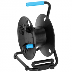 Adam Hall 4 STAR CD 042