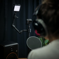 Gravity Stands MA 3D A