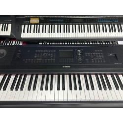 Yamaha DGX-670 Usata
