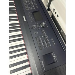 Yamaha DGX-670 Usata