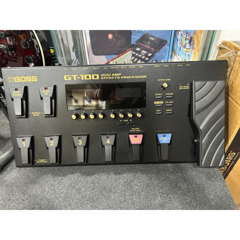 Boss GT100 V2 Usata