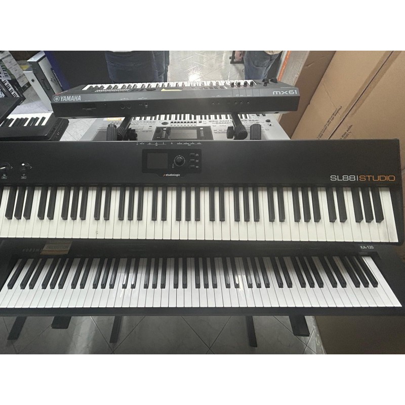 Studiologic SL88I Studio Usato