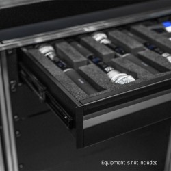 Adam Hall 874E02 Rack Drawer 02 Ergo