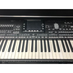 KORG PA3X Usata