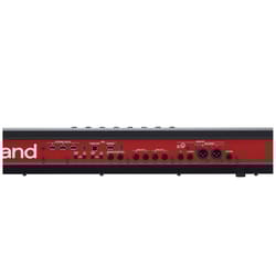 Roland Fantom 8