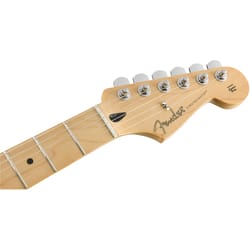 Fender Player Stratocaster Maple Fingerboard Black