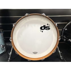 DS Drum Rebel  22"10"12"16 Maple Azure