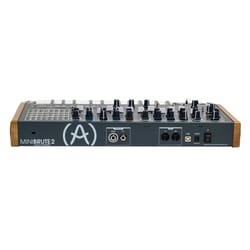 Arturia MiniBrute 2