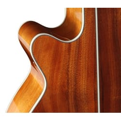 Takamine GN77KCE 