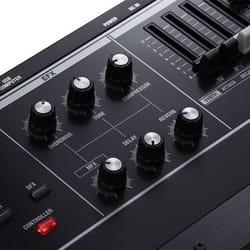 Roland VR730