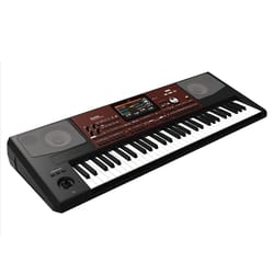 Korg PA700
