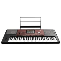 Korg PA700