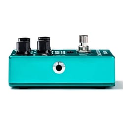 MXR M83 Bass Chorus Deluxe