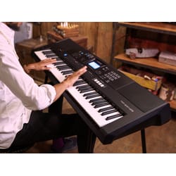 Yamaha PSR-EW425