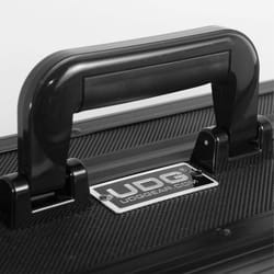 UDG Ultimate Pick Foam Flight Case Multi Formato L Nero‎