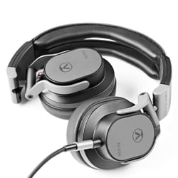 Austrian Audio Hi-X50