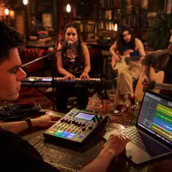 Boss GCS-8 Gigacaster 8