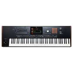 Korg PA5X-76 Usato