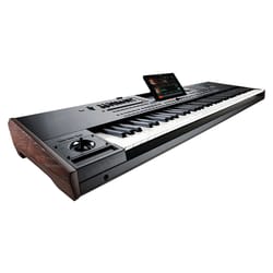 Korg PA5X-76 Usato