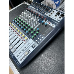 Soundcraft Signature 10 Usato