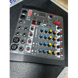 Allen & Heath Zed6FX Usato