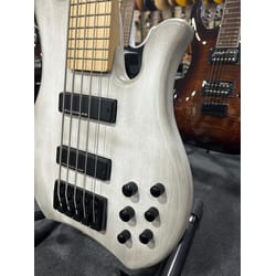Markbass Kimandu Old White custodia Ex Demo