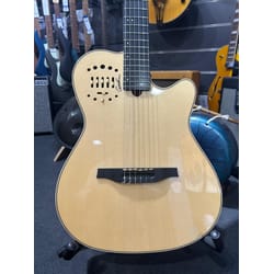 Godin Multiac Nylon Deluxe Usata