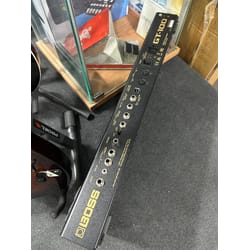 Boss GT100 V2 Usata