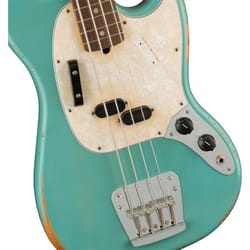 Fender JMJ Road Worn Mustang Bass RW Faded Daphne Blue