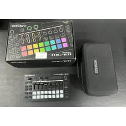 Roland MC-101 Groovebox