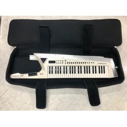 AX Edge Roland White