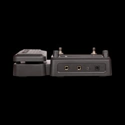 MOOER GE100 Pedaliera Multieffetti