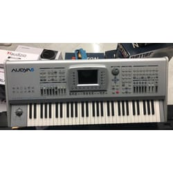 KETRON Audya 5 Usata