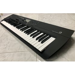 KORG i3 Black Usata