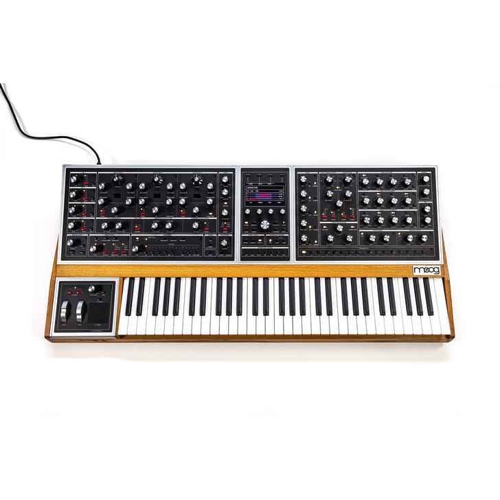 Moog One 8