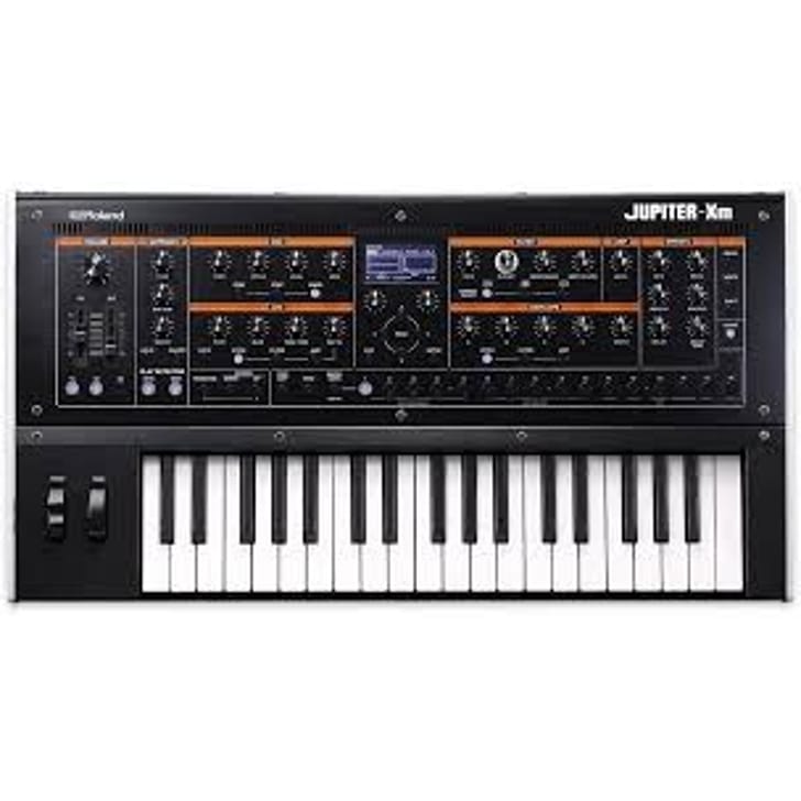 Roland Jupiter-XM