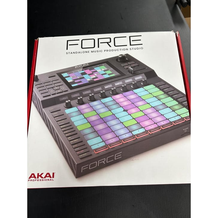 Akai Force (+ SSD 1Tb) Usato