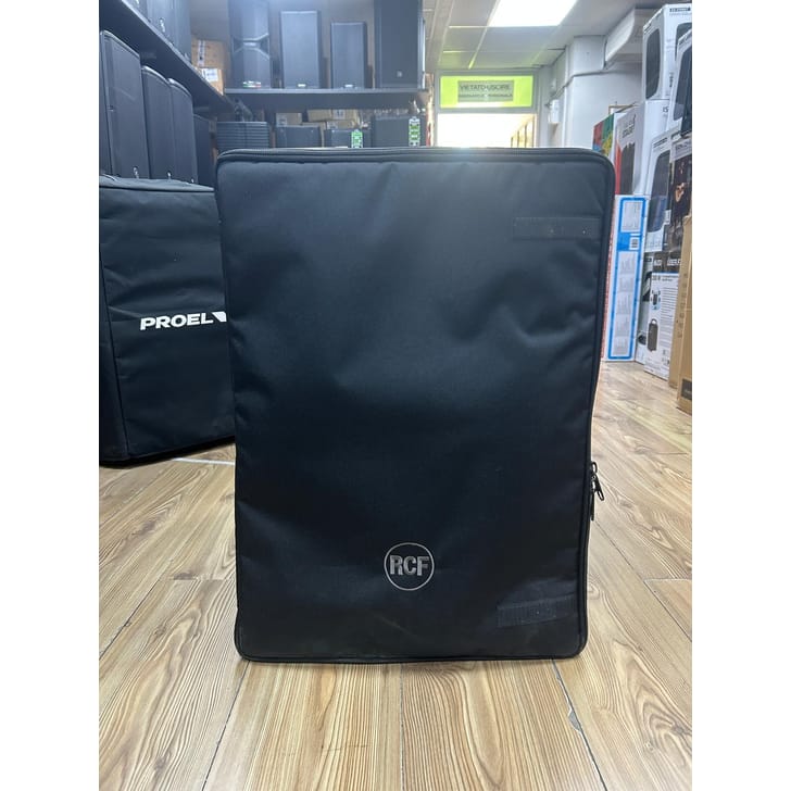 RCF Sub 905-AS MK3 Usato