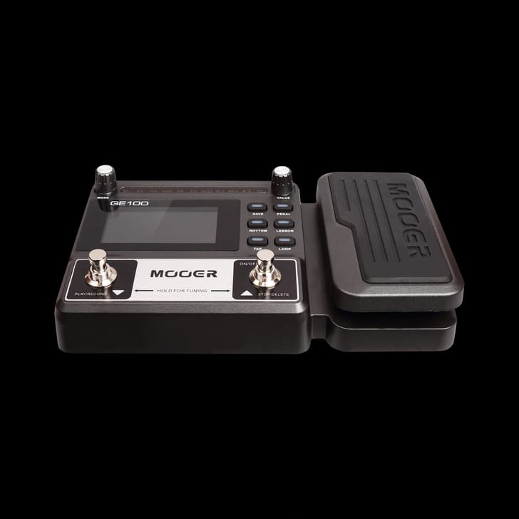 MOOER GE100 Pedaliera Multieffetti