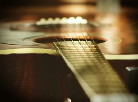 Le migliori 5 chitarre acustiche elettrificate per Ciaravola